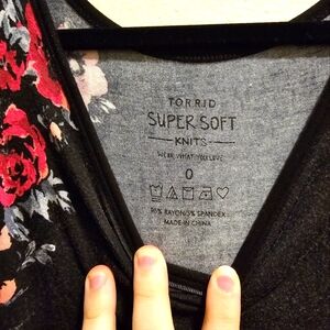 Torrid super soft black floral tank top size 0